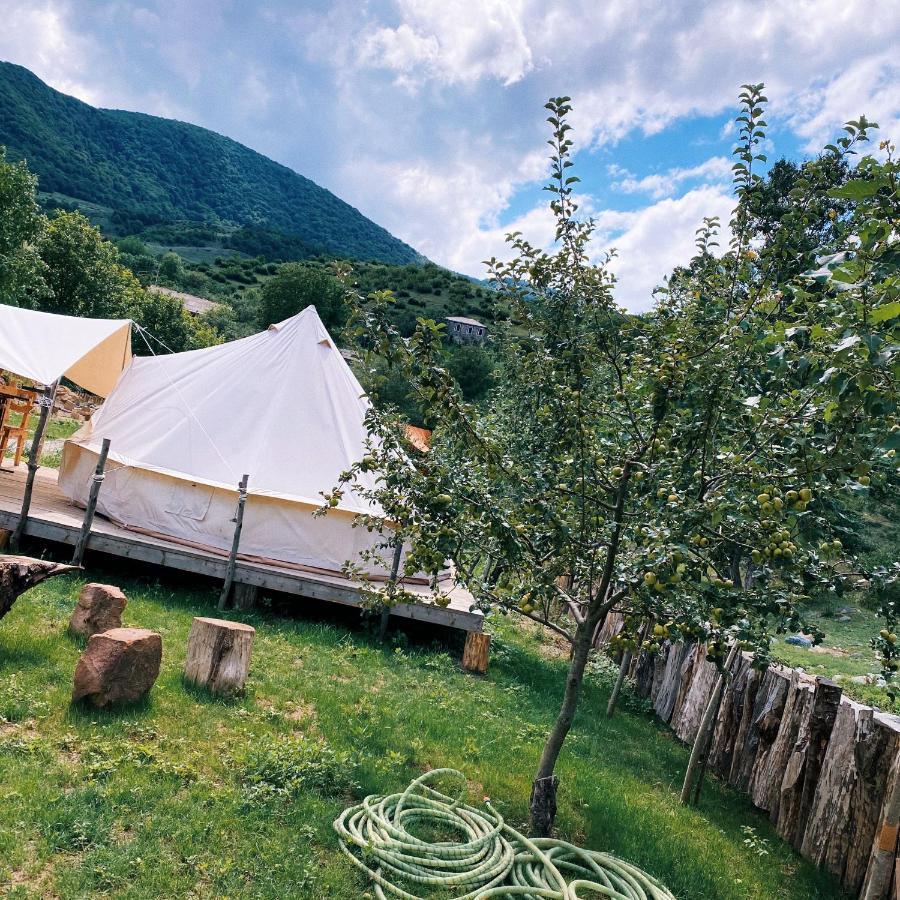 Hovek Guest House Dilijan Ngoại thất bức ảnh
