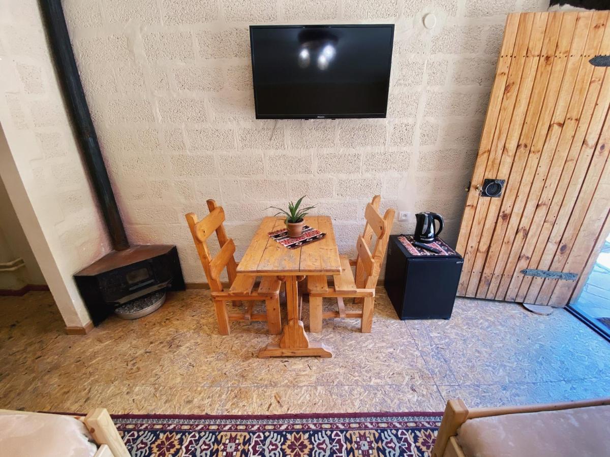 Hovek Guest House Dilijan Ngoại thất bức ảnh
