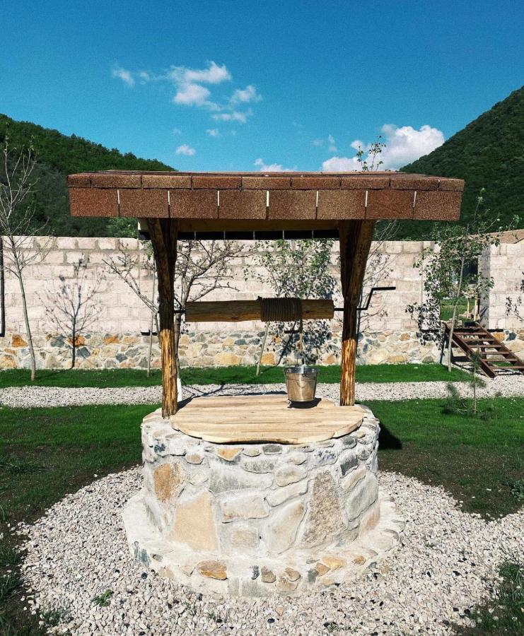 Hovek Guest House Dilijan Ngoại thất bức ảnh