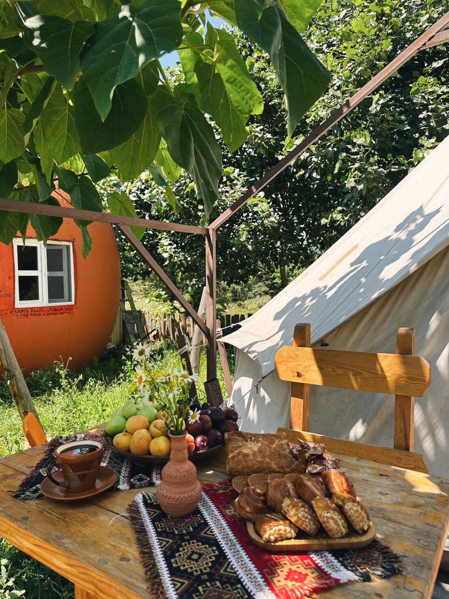 Hovek Guest House Dilijan Ngoại thất bức ảnh
