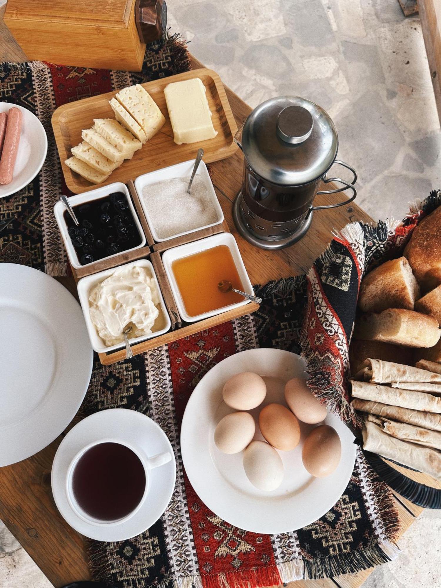 Hovek Guest House Dilijan Ngoại thất bức ảnh